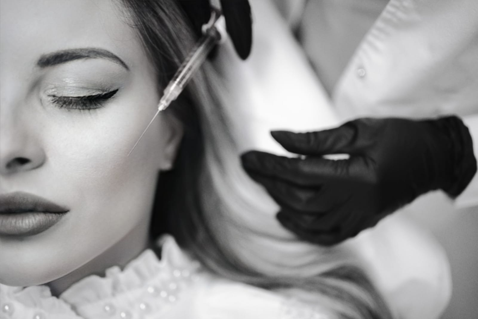 Augmentare Pomeți - CDerma Clinique, Constanța